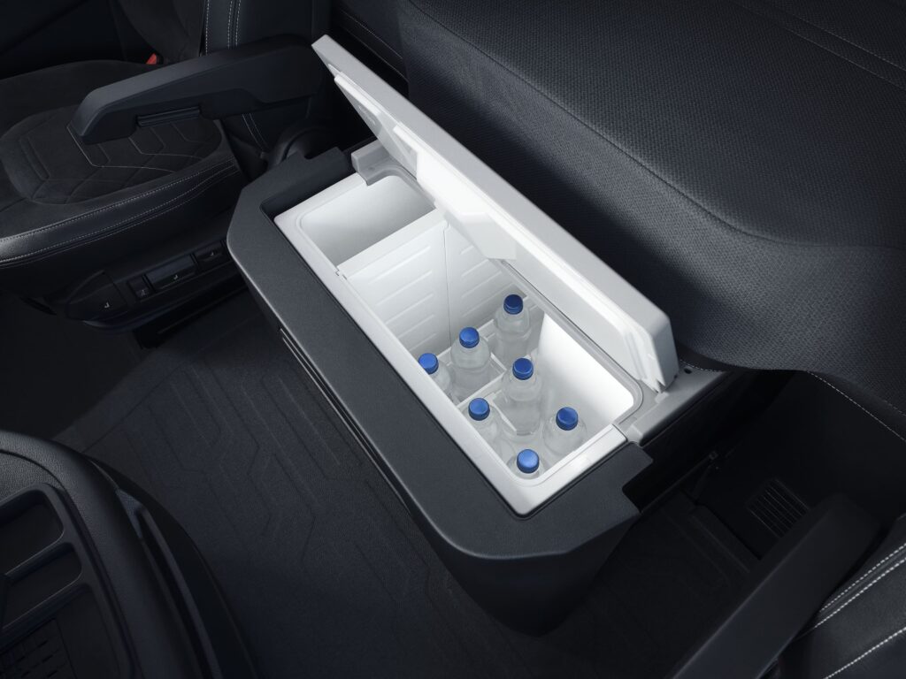 ford_trucks_fmax_1513_04